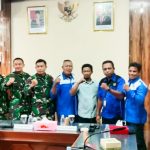 Danrem Brigjen TNI Imam Sampurno Setiawan foto bersama dengan pengurus PWI Malut, Kamis (10/9/2020)