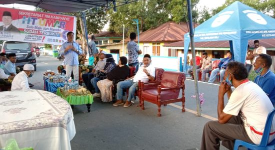 CALON Bupati Kepulauan Sula, Hendrata Thes berkampanye di Desa Umaga, Kecamatan Sulabesi Tengah, Jumat (23/10/2020)