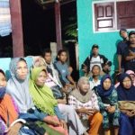 WARGA Desa Waigai, Kecamatan Sulabesi Selatan yang bertemu calon bupati Kepsul, FAM di Mabes GAM-SAH di Desa Fagudu, Kecamatan Sanana Jumat (4/12/2020)