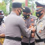 KAPOLRES Halmahera Timur (Haltim) AKBP Edy Sugiharto memimpin upacara sertijab pejabat Polres, Senin (18/1/2021)