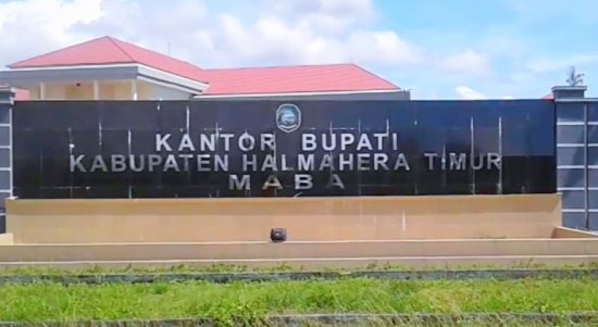 KANTOR Bupati Kabupaten Halmahera Timur