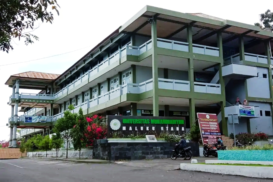 KAMPUS UMMU Ternate