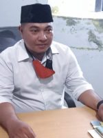 KEPALA dinas pariwisata dan kebudayaan (Kadisparbud) Kabupaten Kepulauan Sula Risal Drakel, saat ditemui Habartimur.com di ruang kerjanya, Rabu (6/10/2021)