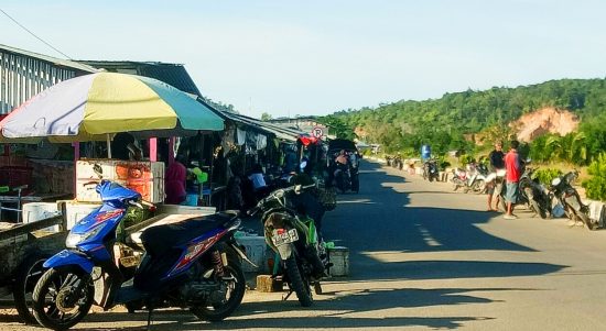 PASAR ikan di Desa Bobong, Kabupaten Pulau Taliabu