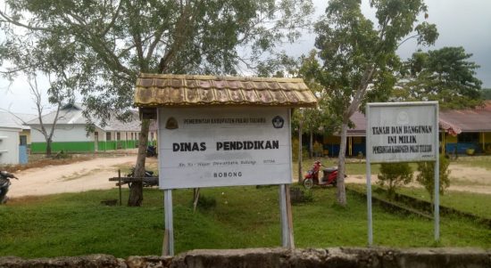 KANTOR dinas pendidikan nasional Pulau Taliabu