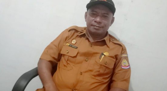 KASATPOL PP Pulau Taliabu La Wani ketika ditemui di ruang kerjanya, Selasa (26/4/2022)