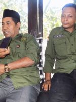 KETUA PKB Malut Jasri Usman (kiri) dan Ketua PKB Kabupaten Kepulauan Sula Riki Soamole