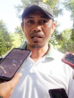 KEPALA desa Fatkauyon Badrun Yoisangadji