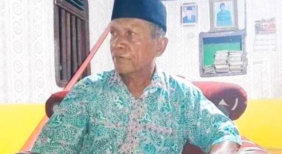 PEMILIK lahan di desa Fatiba, Marjan Usia