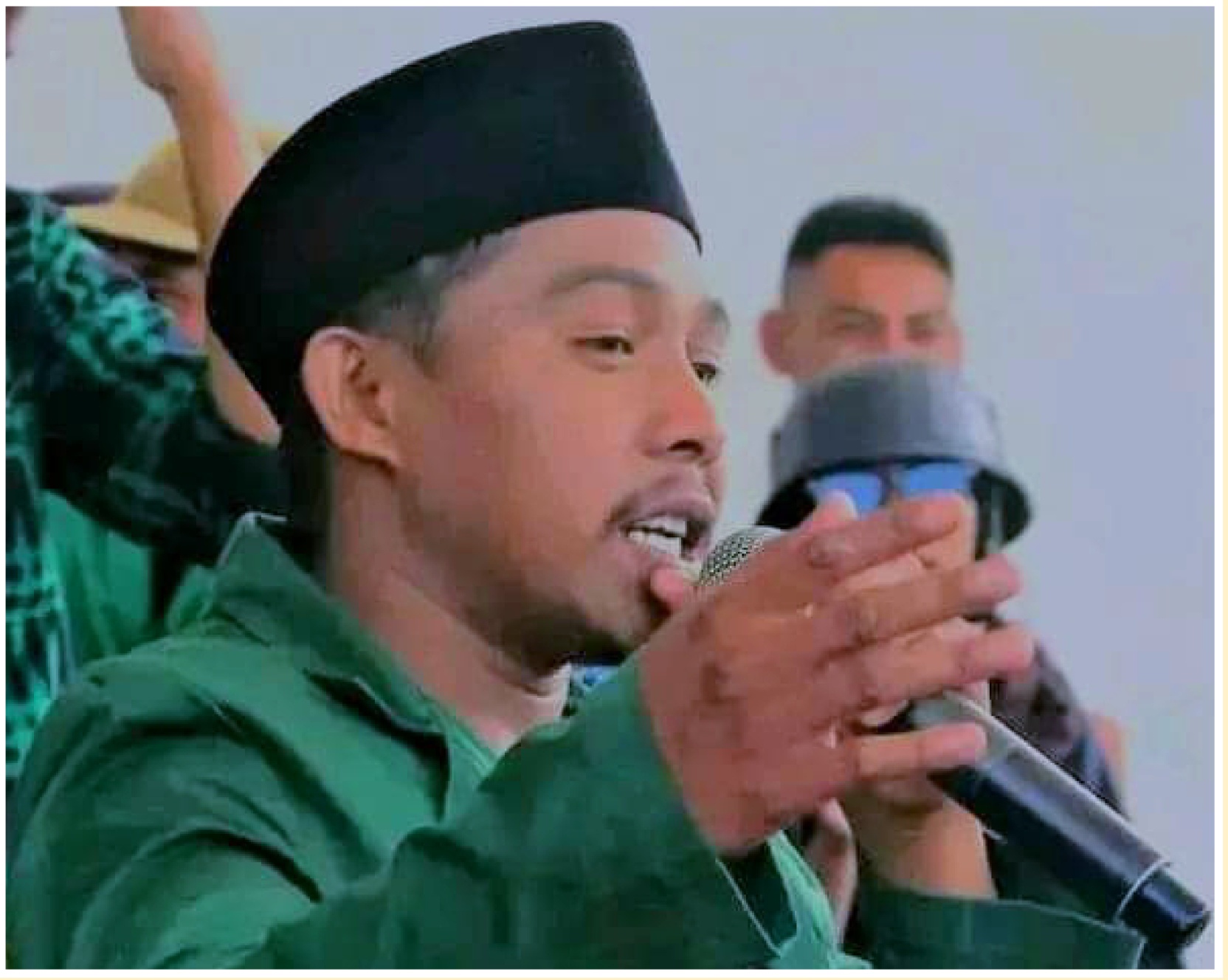 MANTAN presiden badan mantan presiden badan eksekutif mahasiswa (BEM) sekolah tinggi agama islam (STAI) babussalam sula maluku utara Riski Soamole