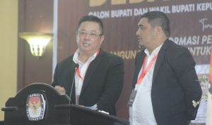 PASLON nomor urut 3, HT-MANIS saat tampil pada debat publik pertama calon bupati dan wakil bupati kabupaten kepulauan sula (Kepsul), Selasa (5/11/2024)