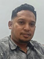 SURATMAN Bahrudin, ketua Komisi II DPRD Pulau Taliabu