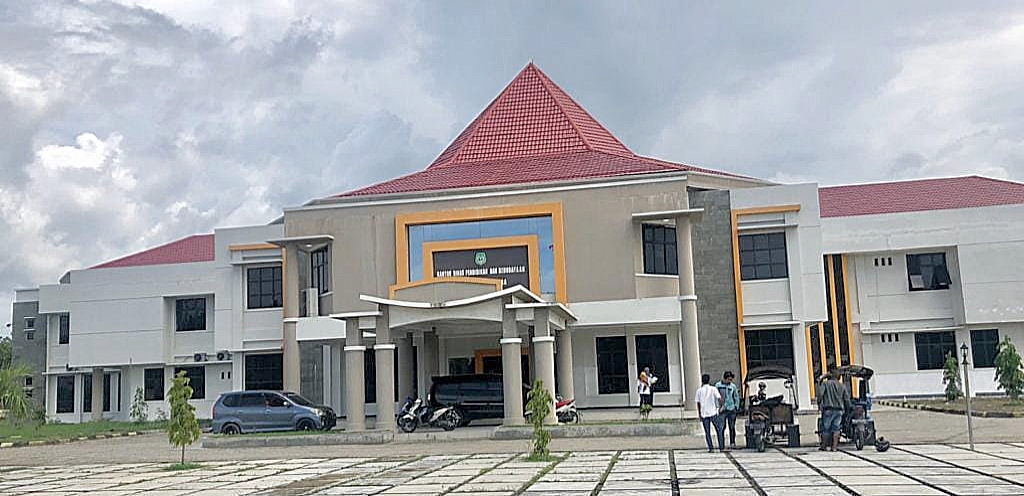 KANTOR dinas pendidikan dan kebudayaan (Dikbud) di Sofifi