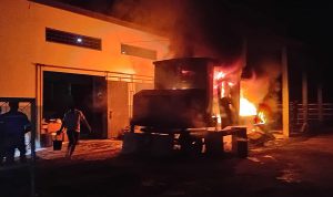 MESIN milik PLN di Subaim, Haltim terbakar, Selasa (10/2/2026)