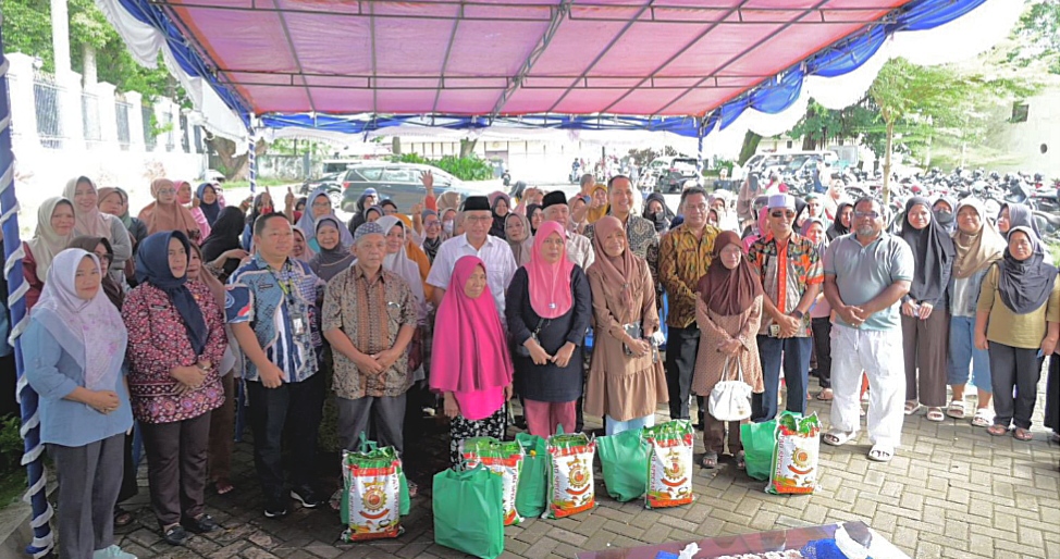 PEMERINTAH Kota Ternate menggelar kegiatan murah di benteng orange, Jumat (6/3/2026)