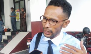 PRAKTISI hukum Agus Tampilang