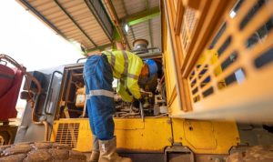 KARYAWAN Harita Nickel