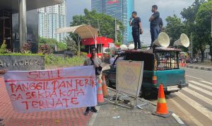 SMIT menggelar aksi di KPK dan Kejagung, Jakarta (23/4/2026).