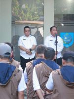 SEKDA Kota Ternate Rizal Marsaoly didampingi Kepala BP2RD Mochtar Hasyim saat memberikan arahan pada program Rabu Menyapa, Rabu (20/5/2026) SEKDA Kota Ternate Rizal Marsaoly didampingi Kepala BP2RD Mochtar Hasyim saat memberikan arahan pada program Rabu Menyapa, Rabu (20/5/2026)