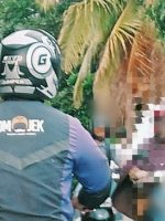 JAKET om ojek yang digunakan salah satu pjek JAKET om ojek yang digunakan salah satu pjek