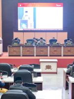 WALIKOTA Ternate M. Tauhid Soleman menyampaikan pidato pada penetapan APBD Perubahan 2026 di DPRD Kota Ternate, Selasa (29/9/2026)