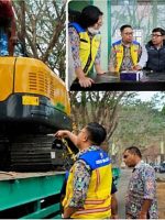 KEPALA BPJN Maluku Utara, Abdul Hamid Payapo mengawal penurunan alat berat di TPA Takome, Rabu (14/10/2026)