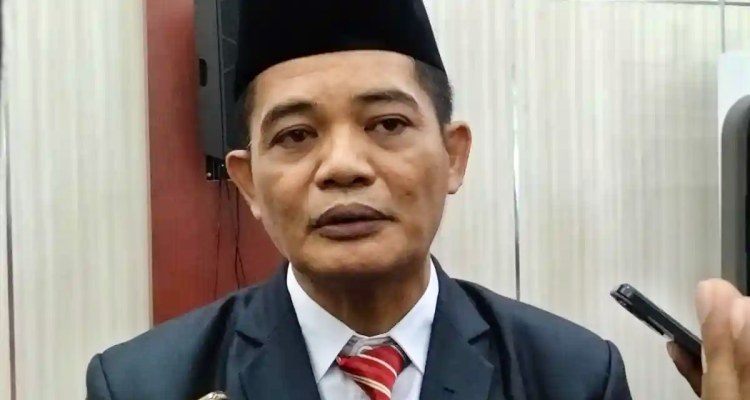 KEPALA Dinas (Kadis) Kehutanan Provinsi Maluku Utara, Basyuni Thahir