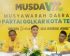 KETUA Golkar Ternate terpilih Ardian Idhan (tengah) didampingi ketua tim Utam, LO Bongso Hi. A. Rahman